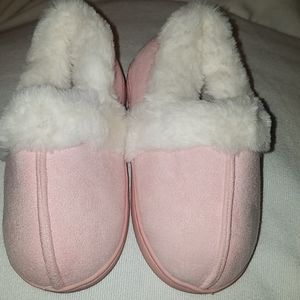 NWOT (2/$15) Pink slip-on slippers size 26/27